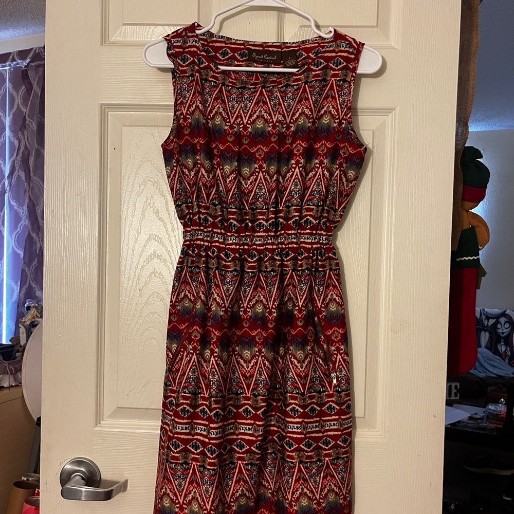Speed Control Red and Black Patterned Midi Dress